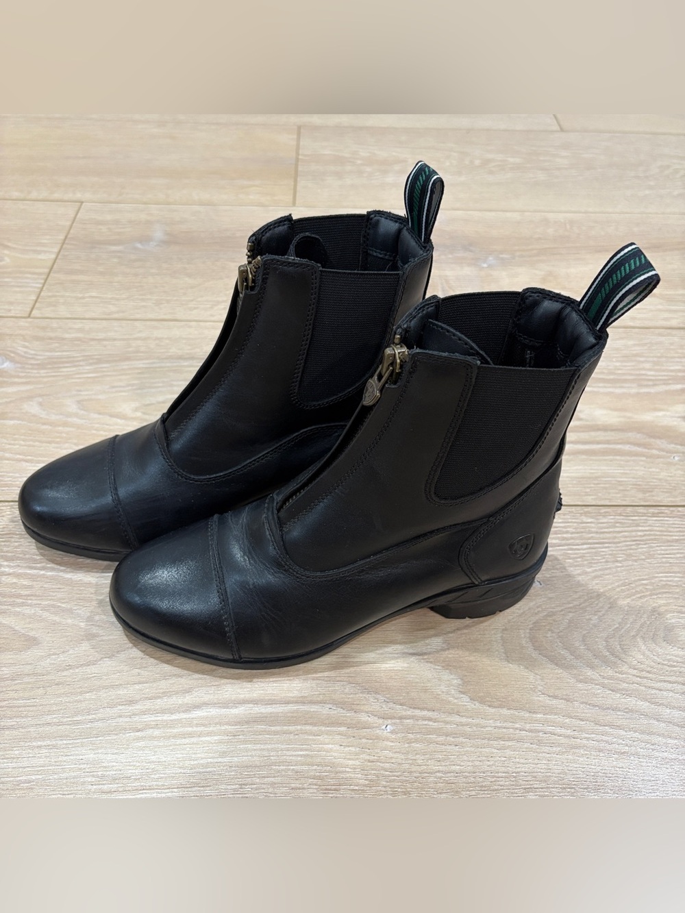 Ariat Heritage IV Zip Black Leather Paddock Riding Chelsea Boots Size 6.5B
